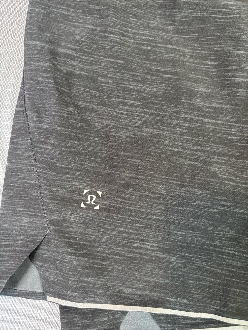 Lululemon T.H.E. Short 9” Lined Men’s XXL Heathered Black Training Gym Shorts - Picture 5 of 7